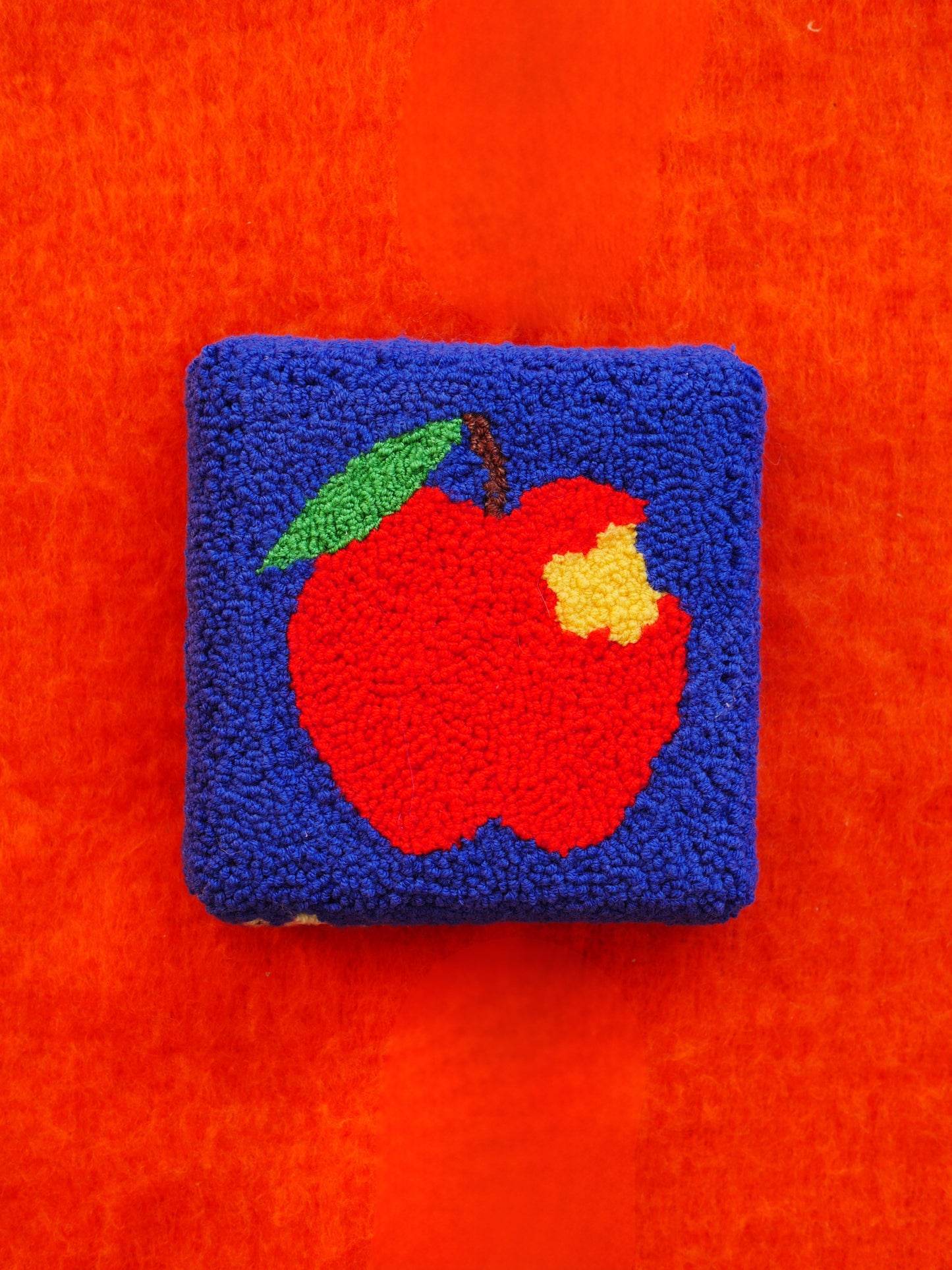 Apple Wall Tile (*preorder)